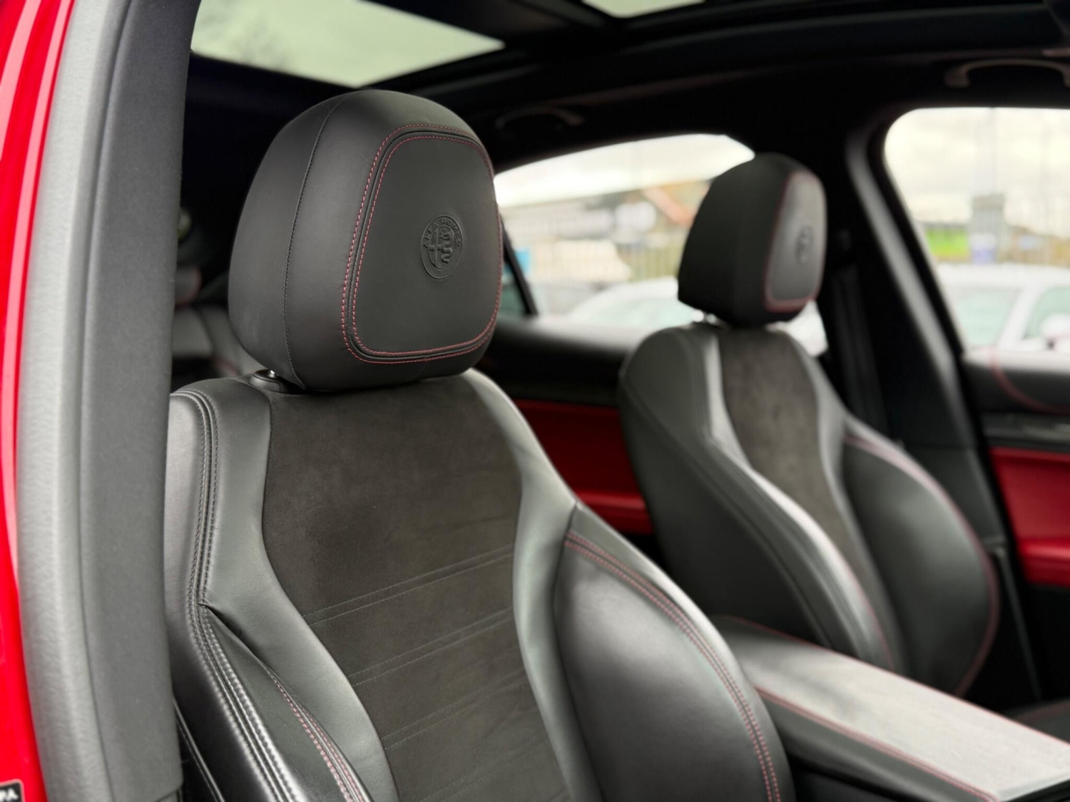 Used Alfa Romeo Stelvio 2018 for sale - 76700986: Photo 30