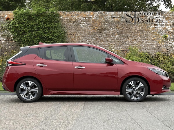 Used Nissan Leaf 2021 for sale - 76269988: Photo 11