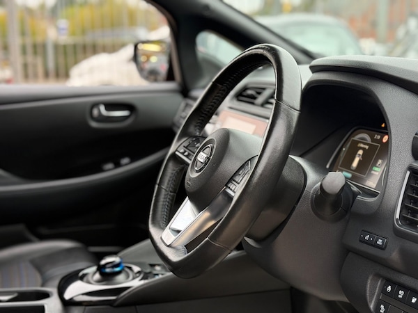Used Nissan Leaf 2021 for sale - 76269988: Photo 14