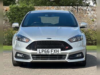 Used Ford Focus 2017 for sale - 78648140: Photo