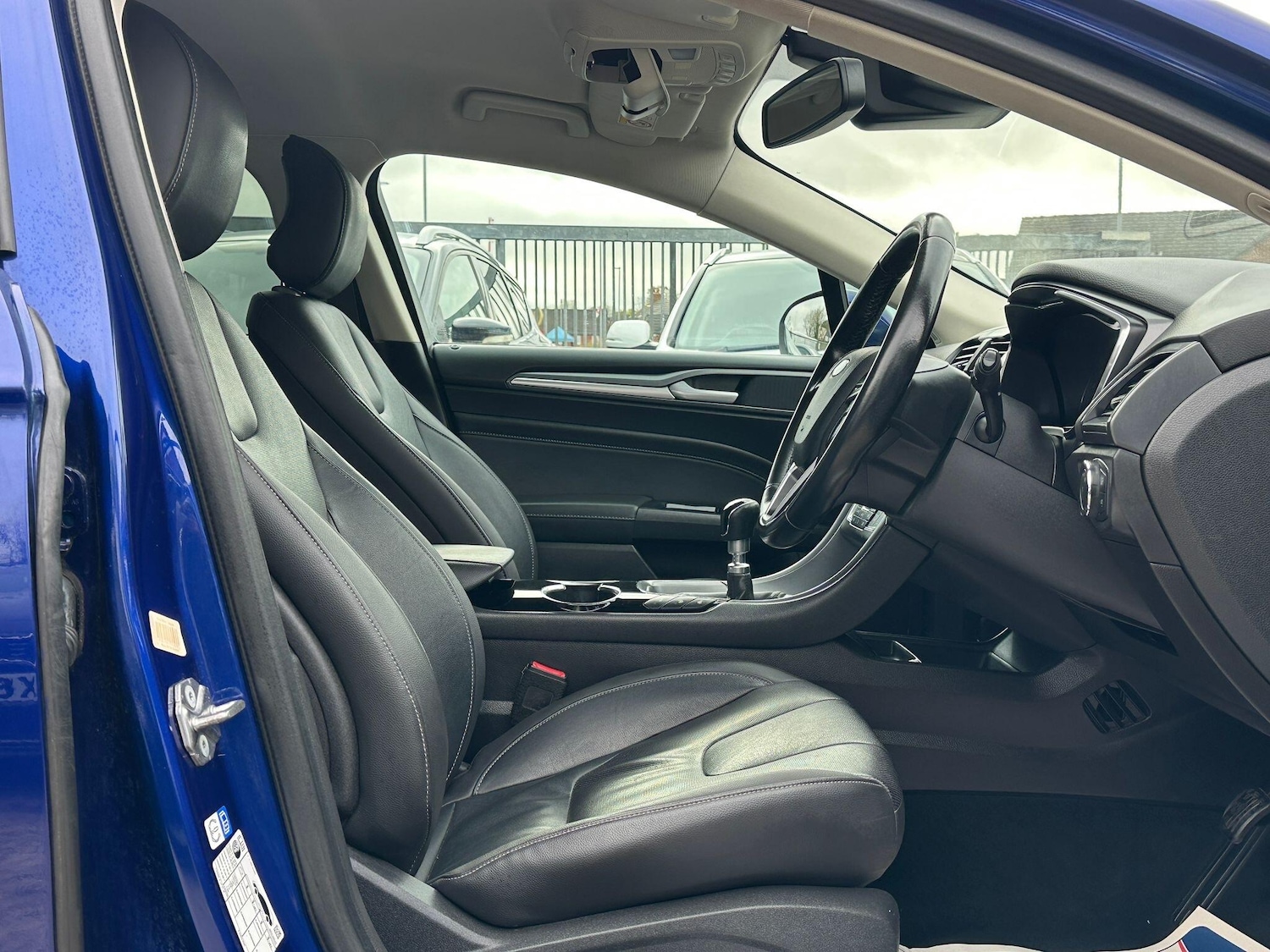 Used Ford Mondeo 2015 for sale - 78184206: Photo 17