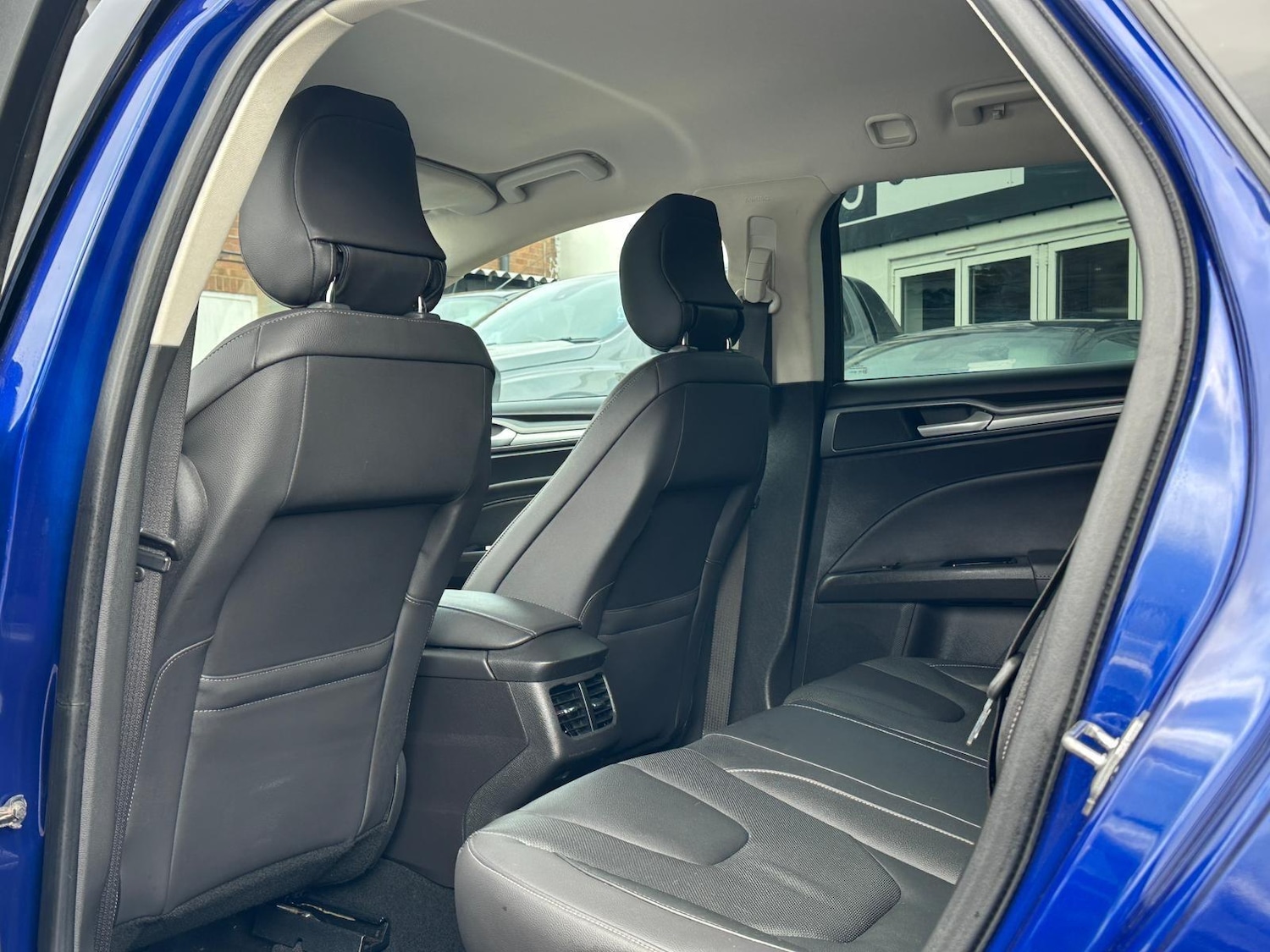 Used Ford Mondeo 2015 for sale - 78184206: Photo 23