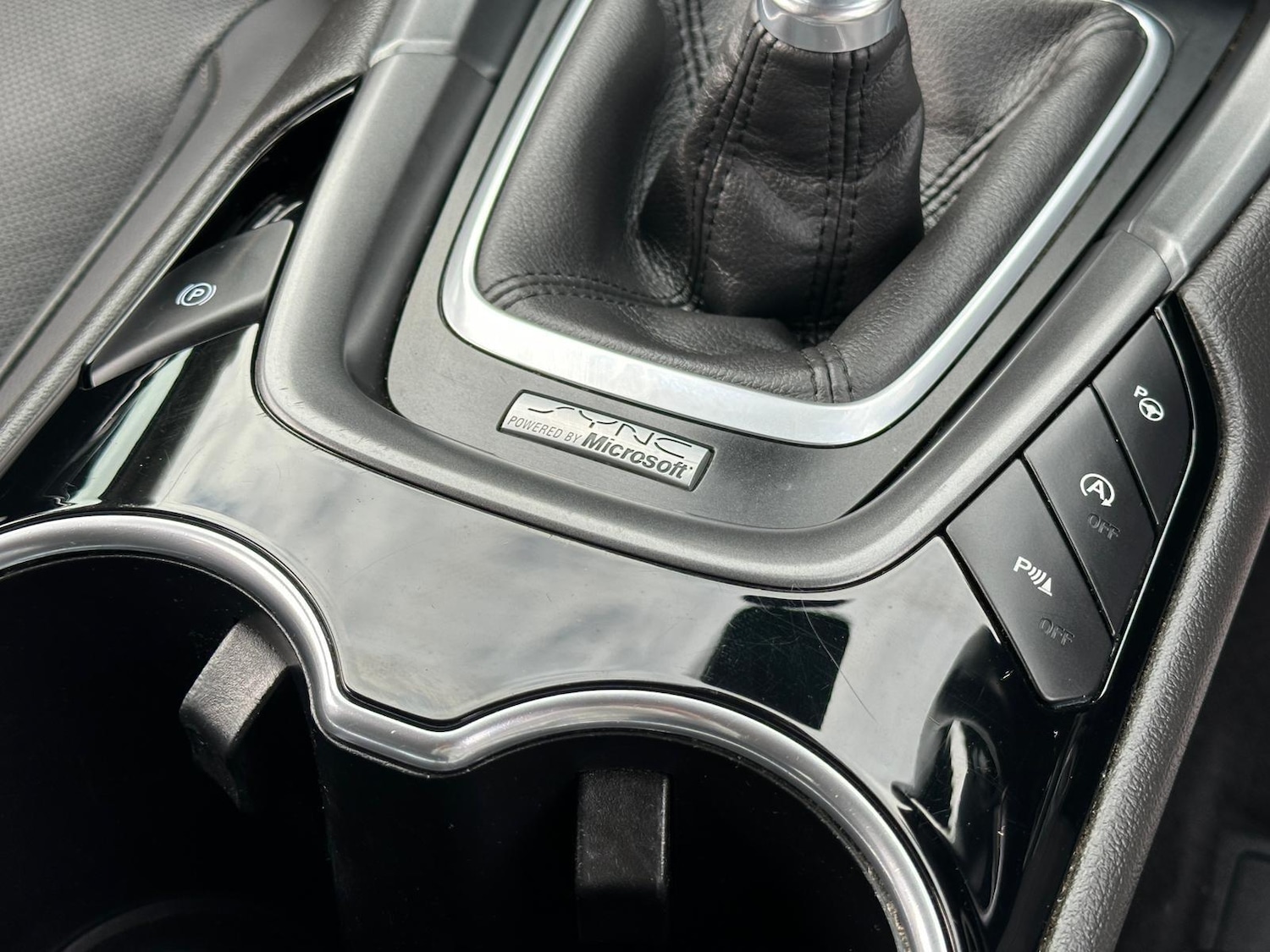 Used Ford Mondeo 2015 for sale - 78184206: Photo 27