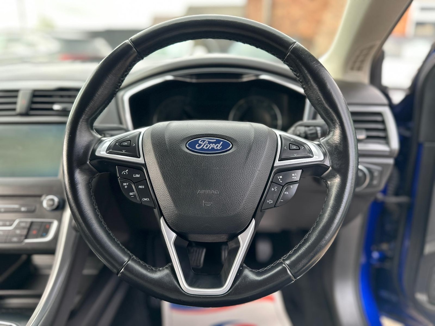 Used Ford Mondeo 2015 for sale - 78184206: Photo 37