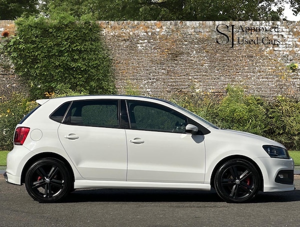 Used Volkswagen Polo 2013 for sale - 76121352: Photo 8