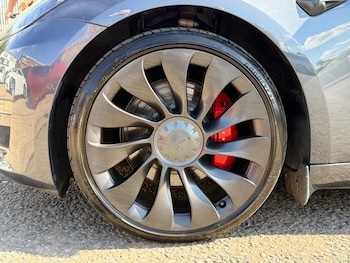 Used Tesla Model 3 2020 for sale - 75949251: Photo