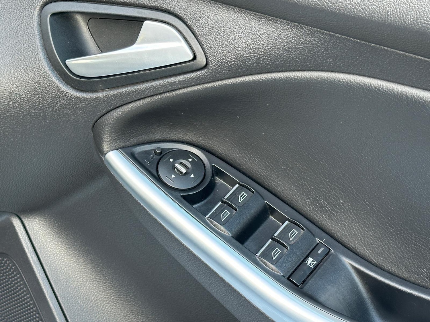 Used Ford Focus 2013 for sale - 76786752: Photo 23