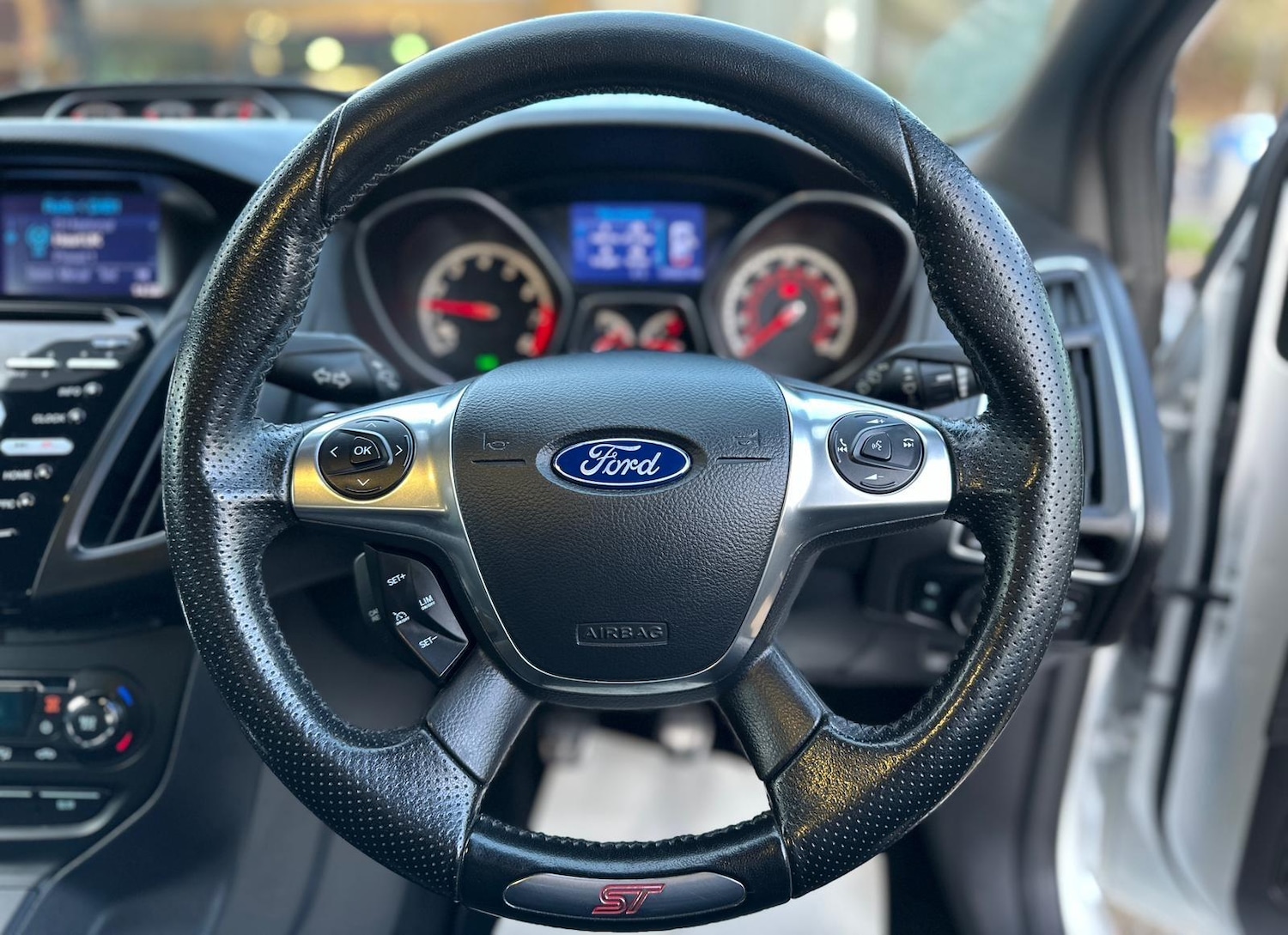 Used Ford Focus 2013 for sale - 76786752: Photo 29