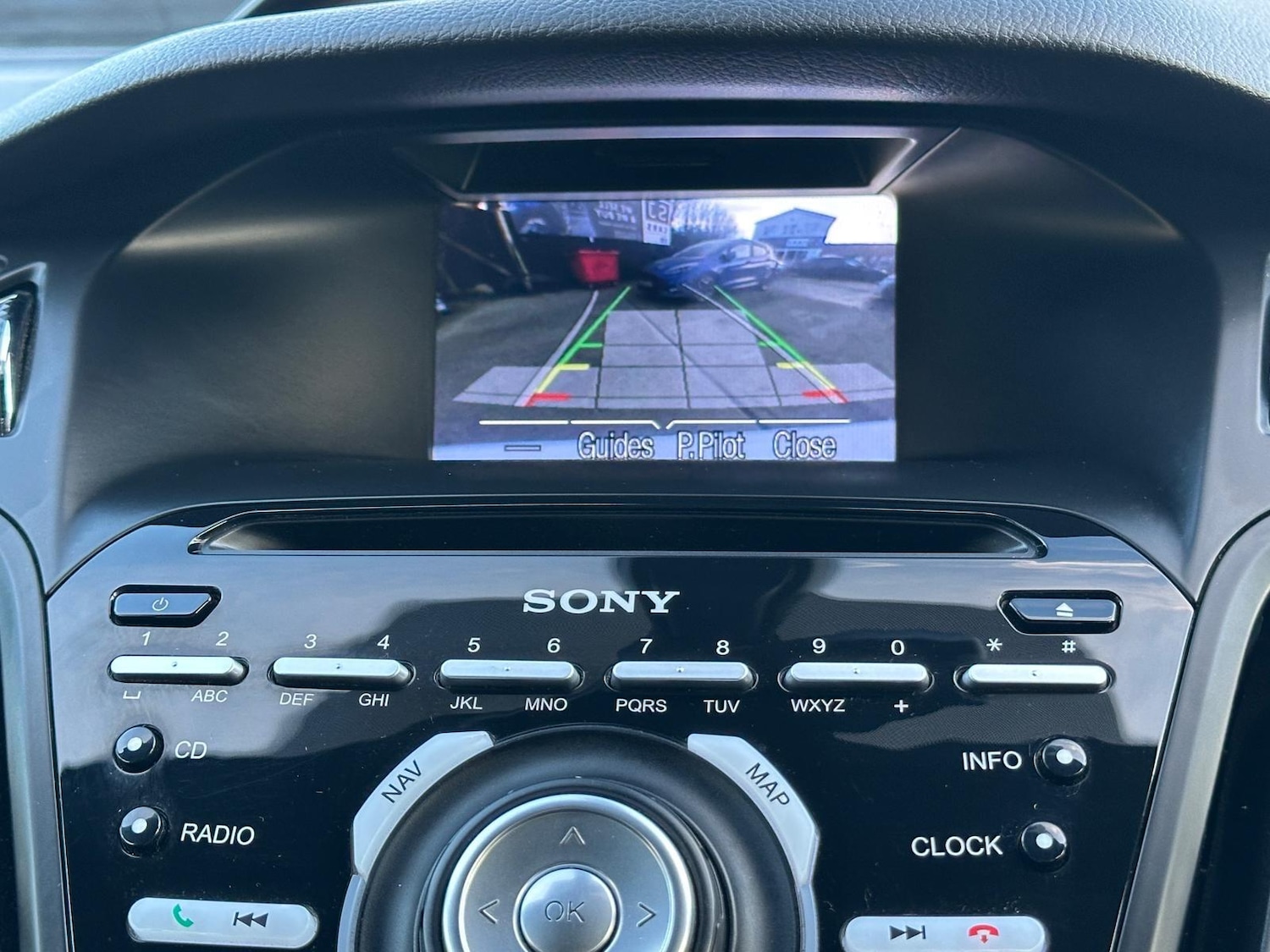 Used Ford Focus 2013 for sale - 76786752: Photo 3