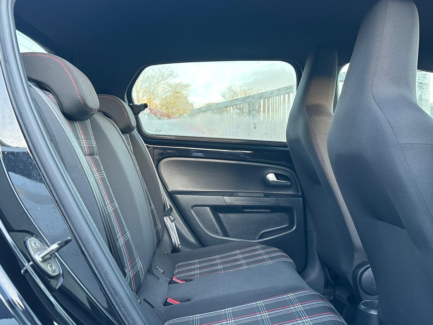 Used Volkswagen up! for sale - 77683580: Photo 18