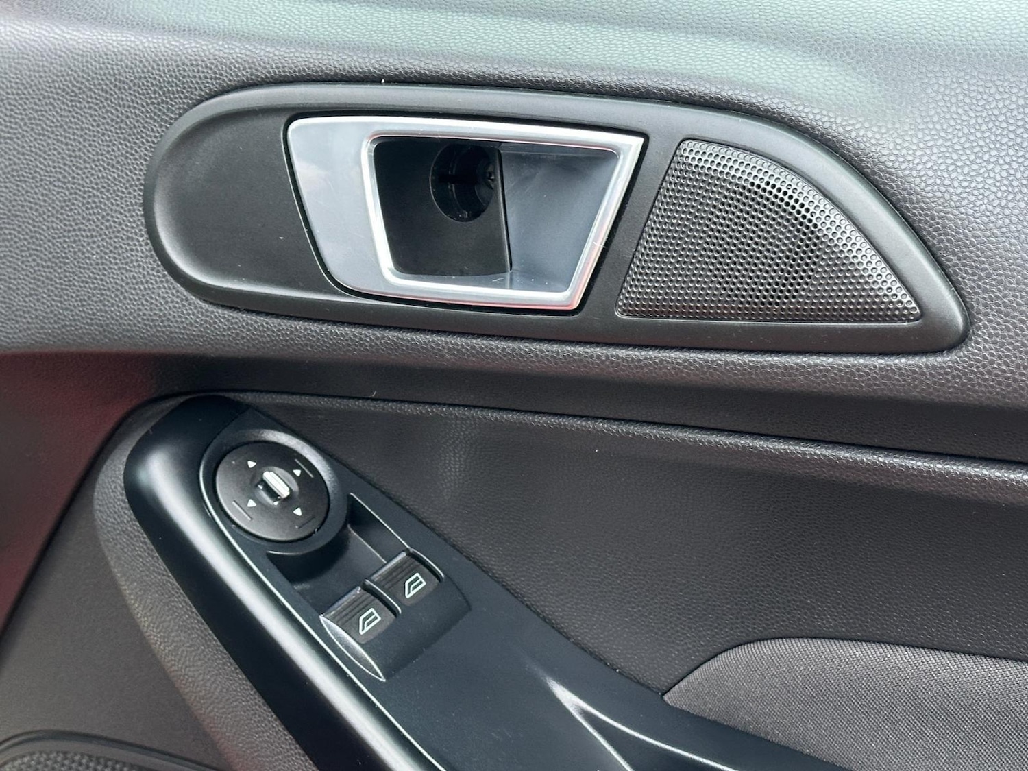 Used Ford Fiesta 2014 for sale - 77203168: Photo 26