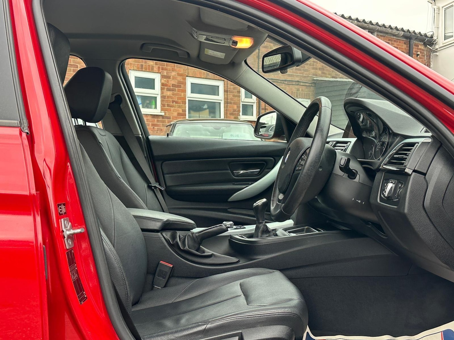 Used BMW 3 Series 2014 for sale - 78204332: Photo 2