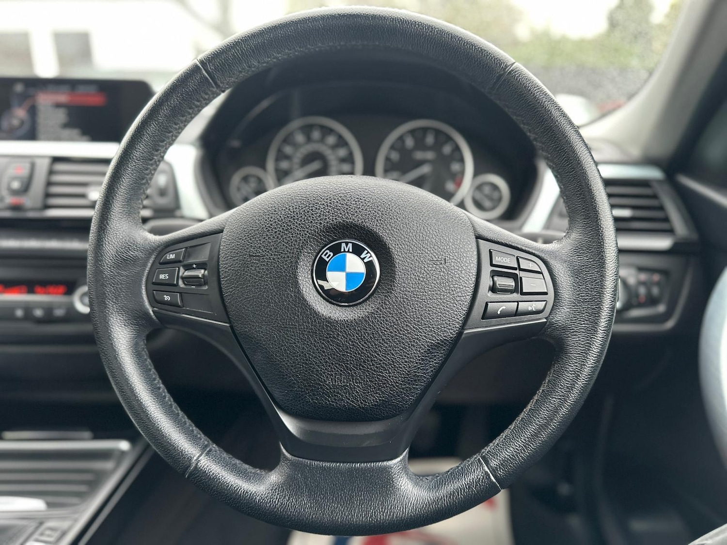 Used BMW 3 Series 2014 for sale - 78204332: Photo 30