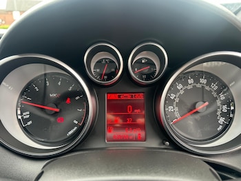 Used Vauxhall Astra GTC 2015 for sale - 79169127: Photo