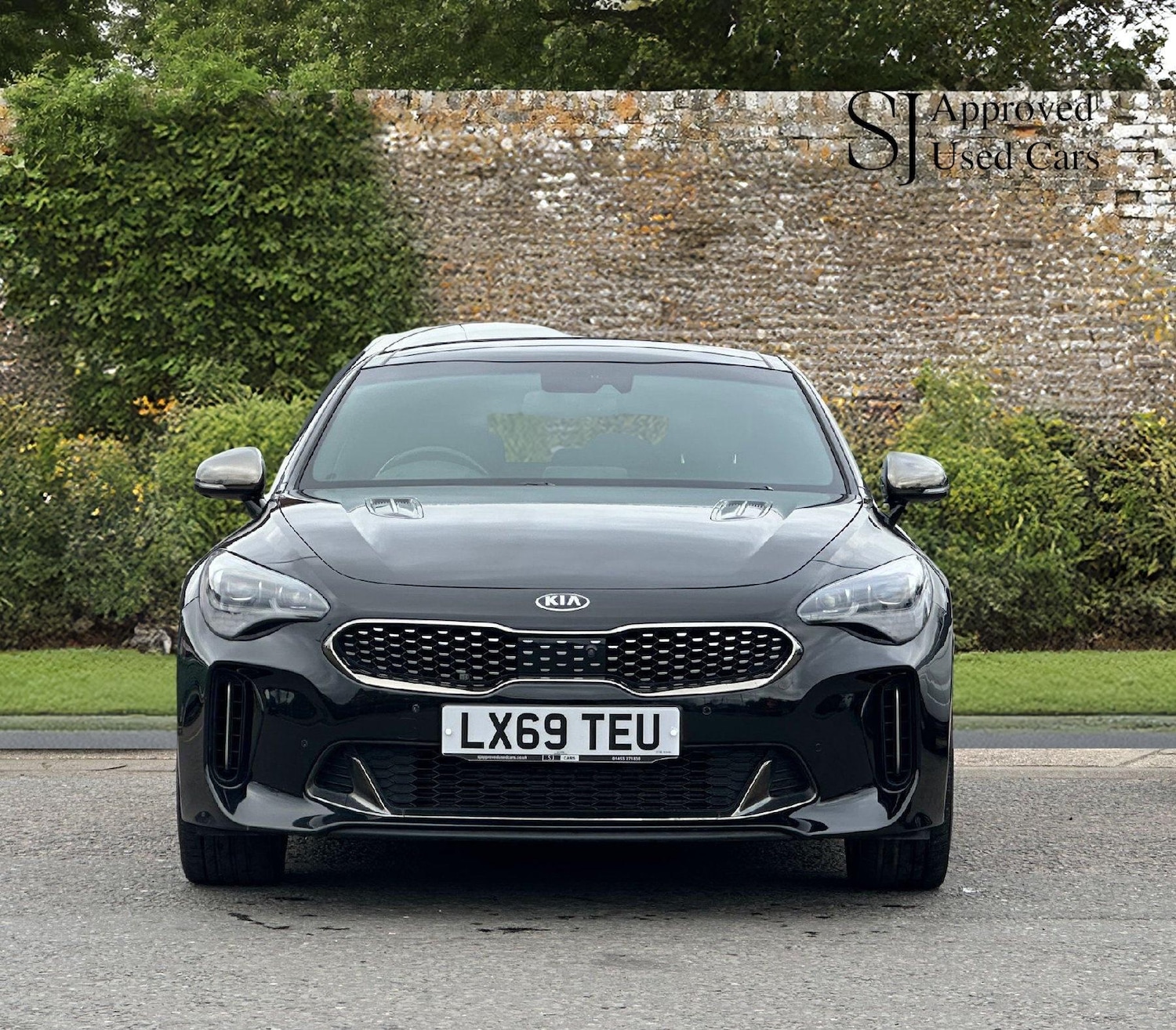 Used Kia Stinger 2019 for sale - 78085727: Photo 2