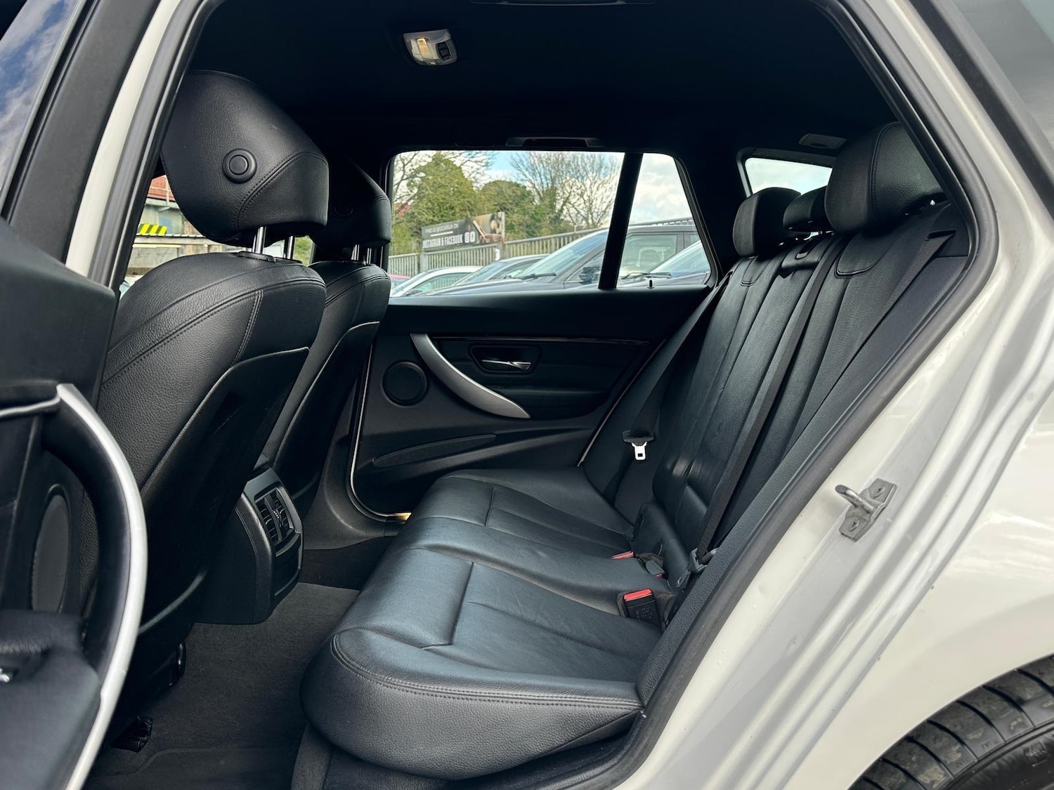 Used BMW 3 Series 2017 for sale - 78086087: Photo 14