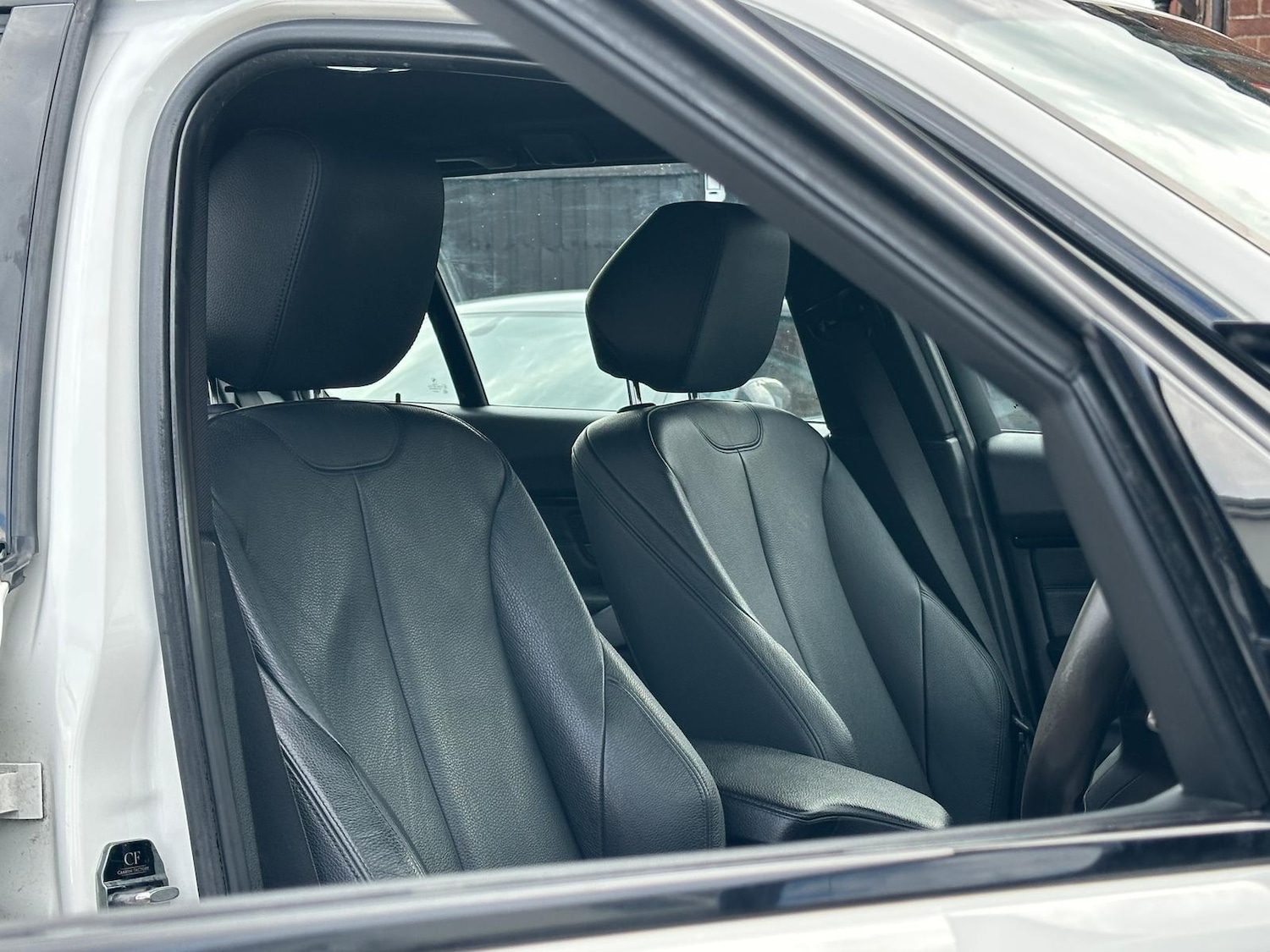 Used BMW 3 Series 2017 for sale - 78086087: Photo 2