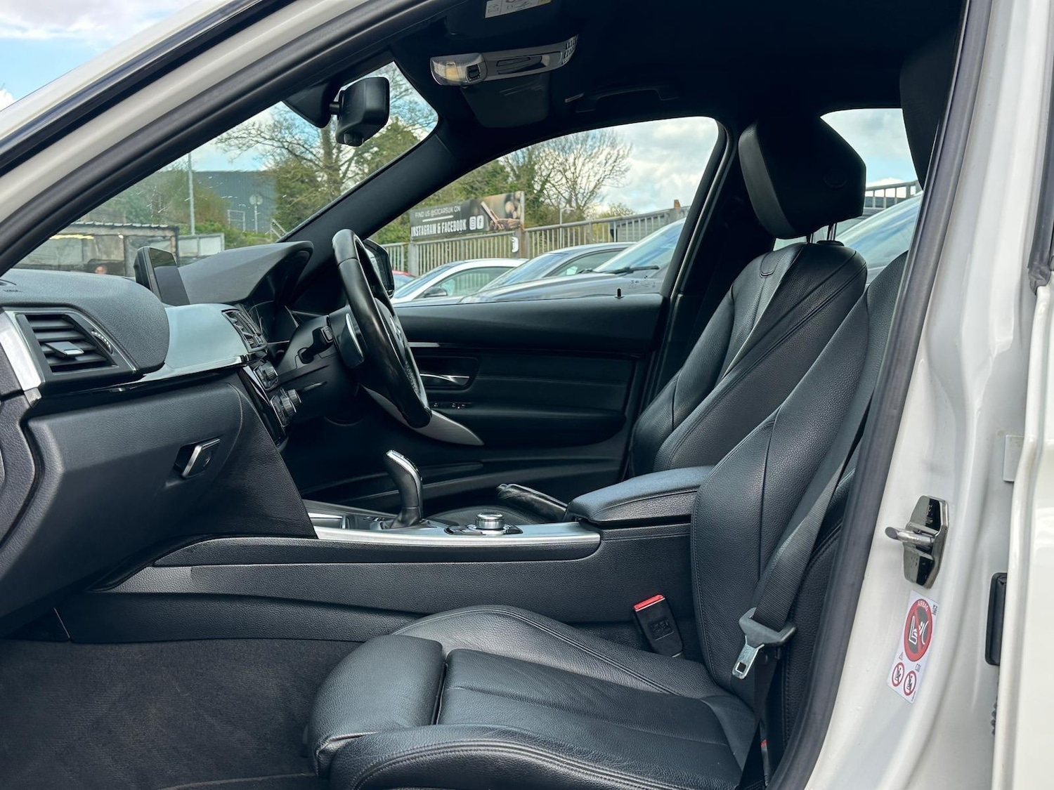 Used BMW 3 Series 2017 for sale - 78086087: Photo 29