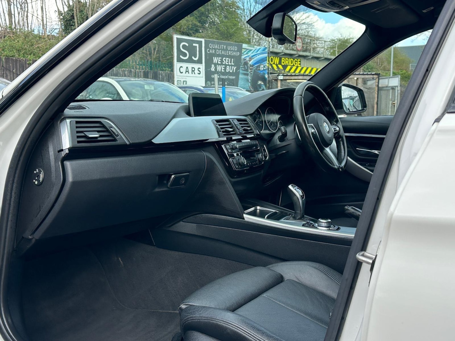 Used BMW 3 Series 2017 for sale - 78086087: Photo 30