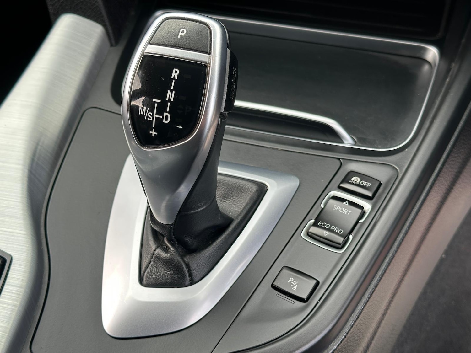 Used BMW 3 Series 2017 for sale - 78086087: Photo 32