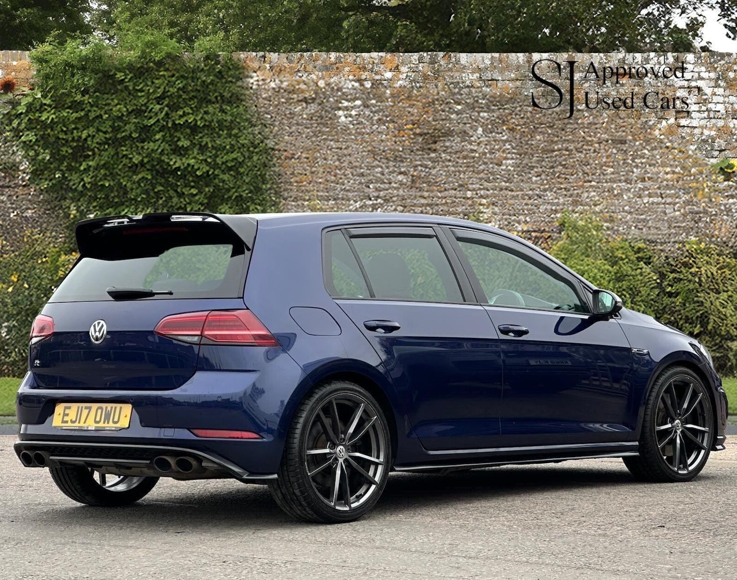 Used Volkswagen Golf 2017 for sale - 77783998: Photo 11