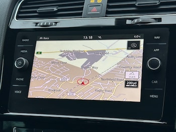 Used Volkswagen Golf 2017 for sale - 77783998: Photo