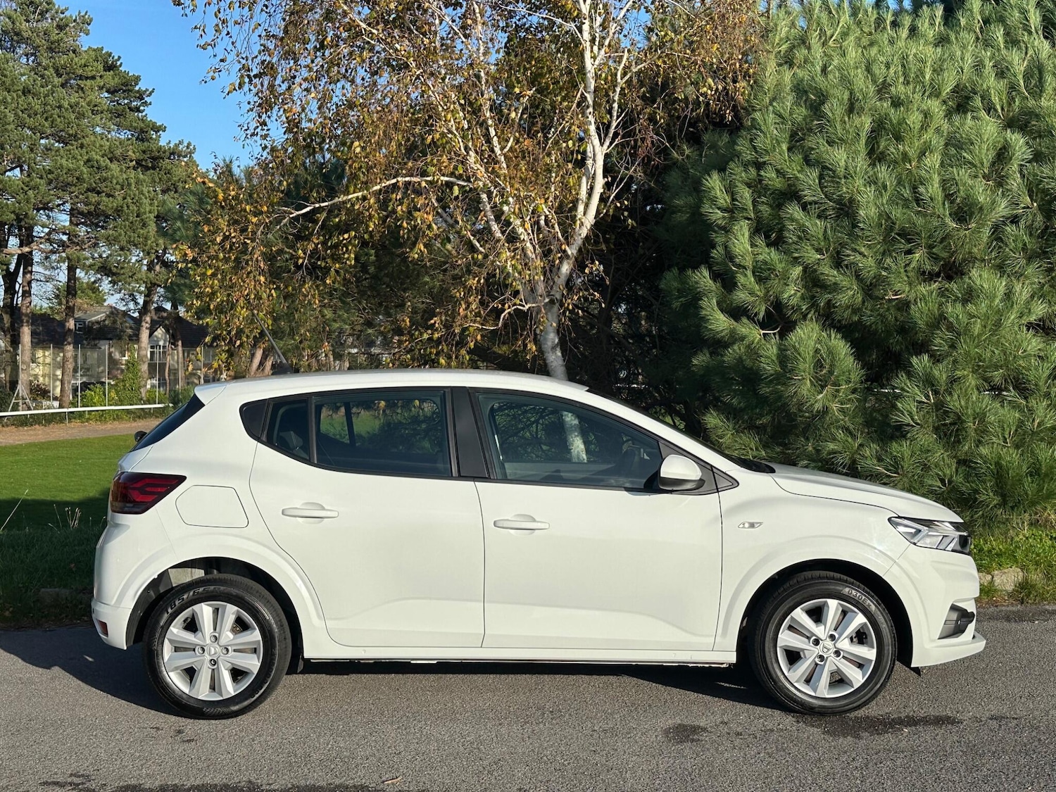 Used Dacia Sandero for sale - 76802377: Photo 6