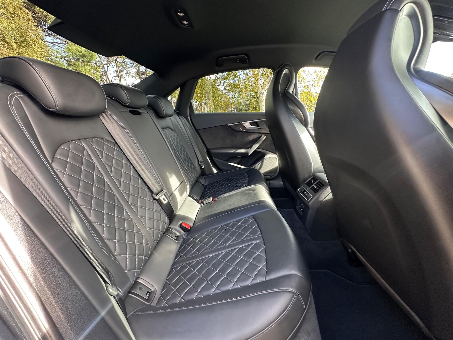 Used Audi A4 2018 for sale - 76801033: Photo 6