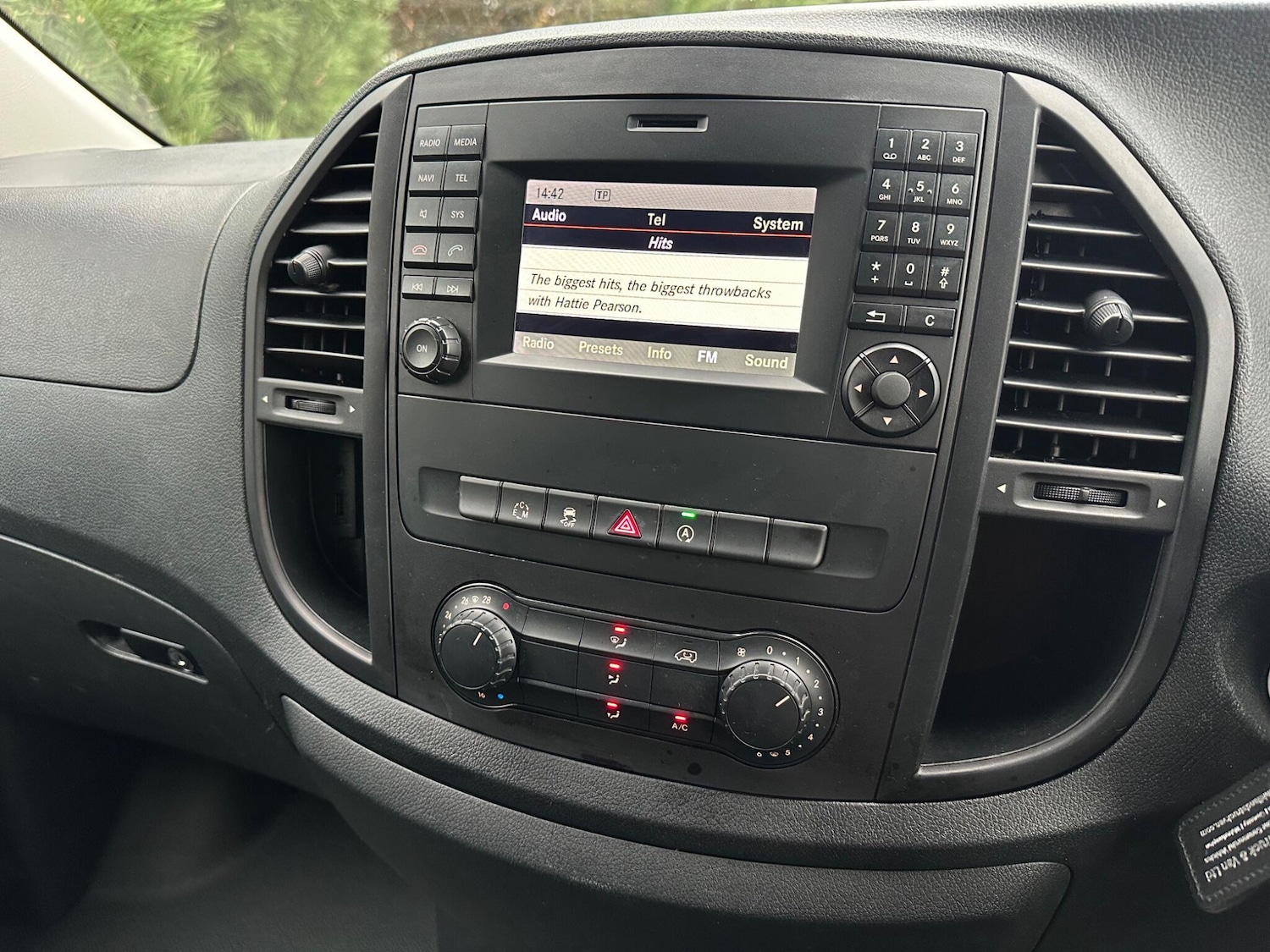 Used Mercedes-Benz Vito 2017 for sale - 76832221: Photo 21