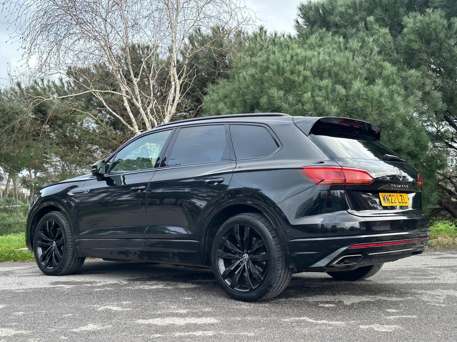 Used Volkswagen Touareg 2022 for sale - 77612529: Photo 2