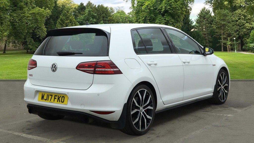 Used Volkswagen Golf 2017 for sale - 77331179: Photo 9