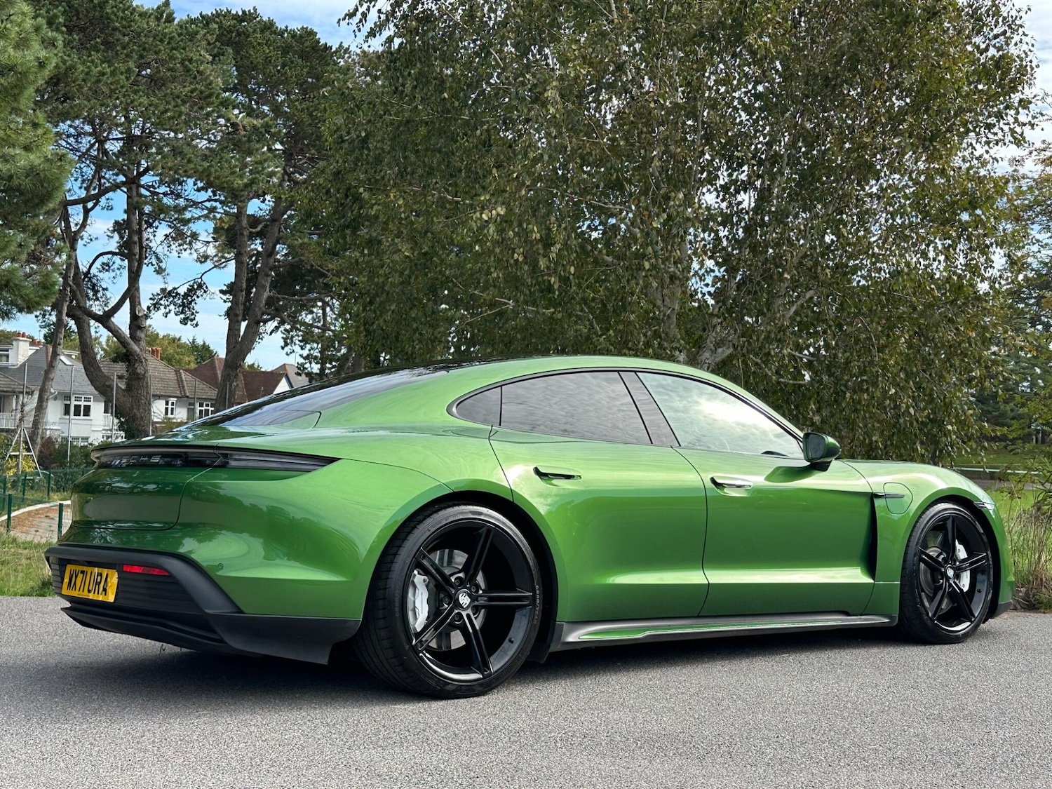 Used Porsche Taycan 2021 for sale - 76800975: Photo 16