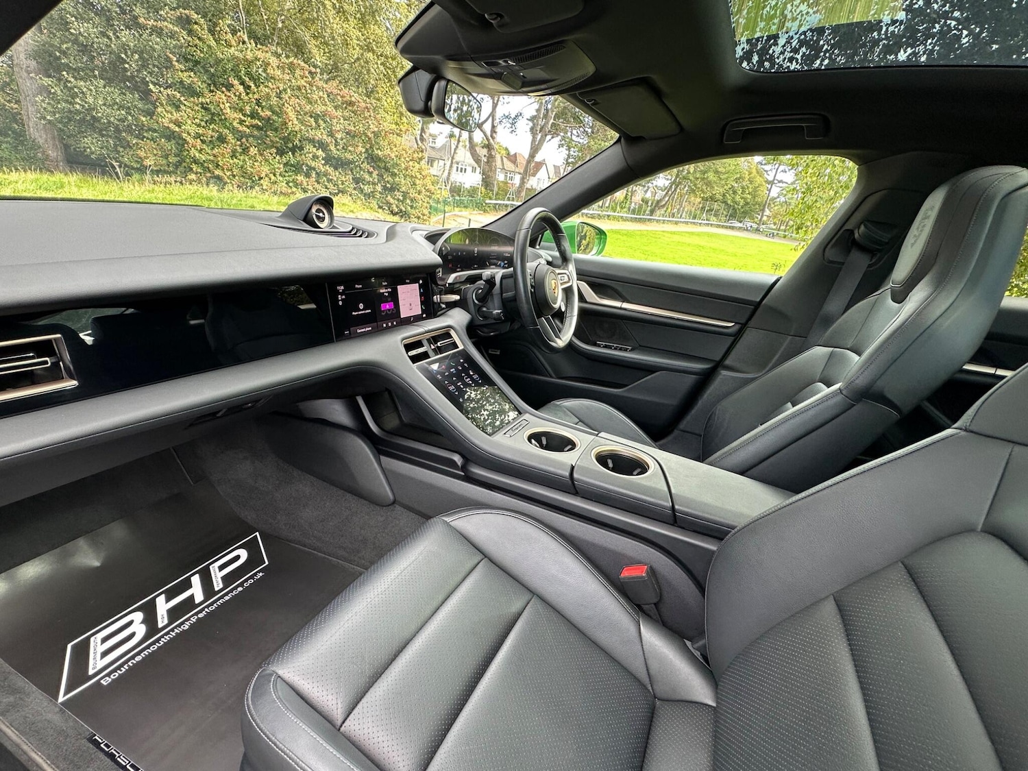 Used Porsche Taycan 2021 for sale - 76800975: Photo 17