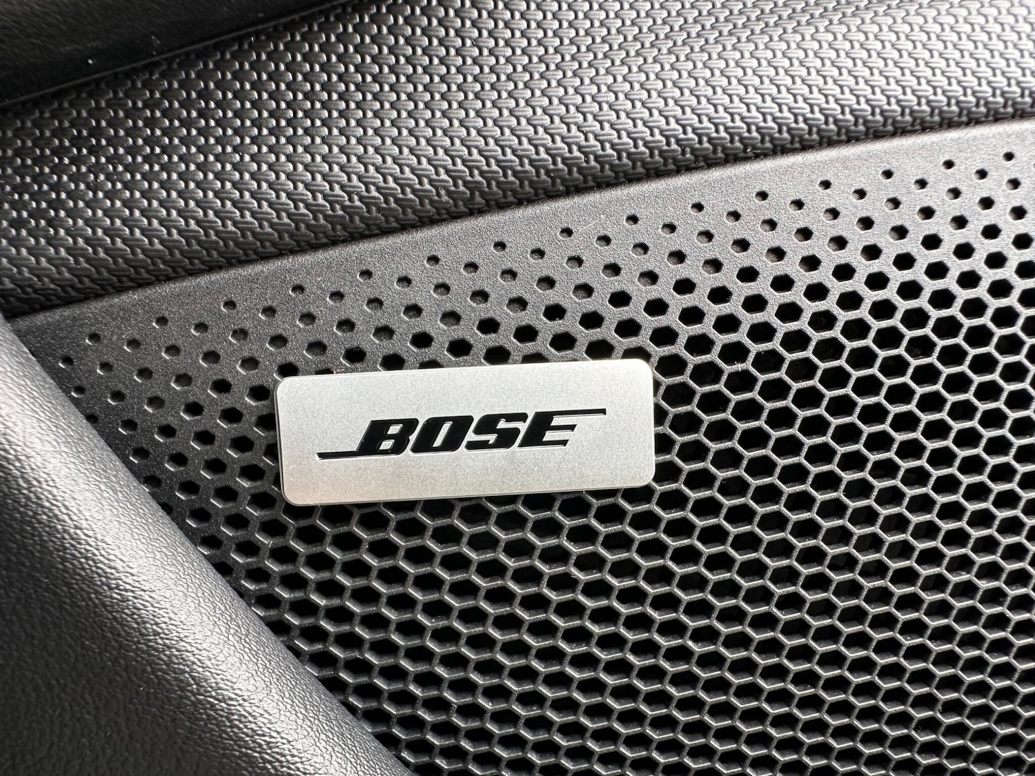 Used Porsche Taycan 2021 for sale - 76800975: Photo 29