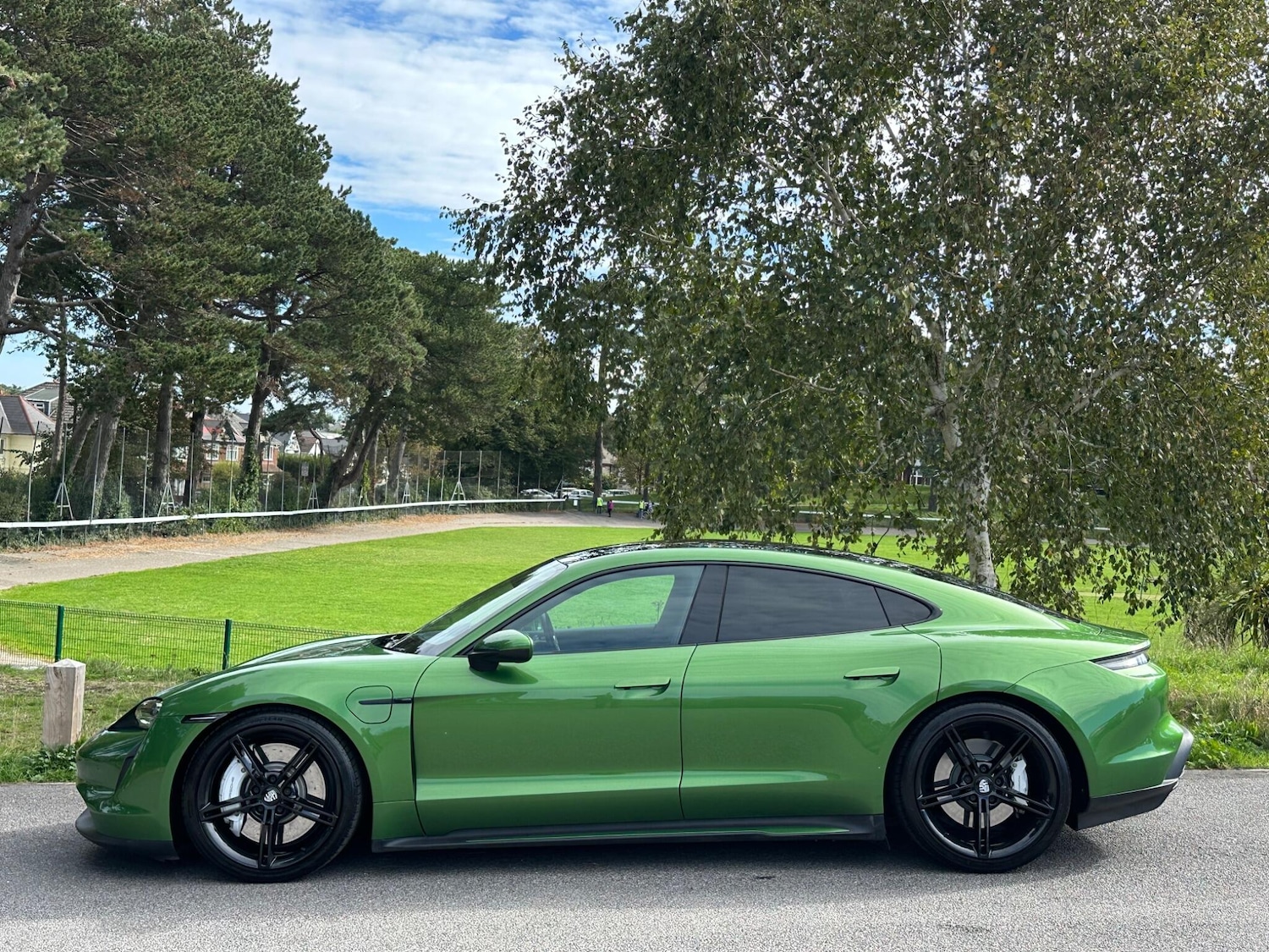 Used Porsche Taycan 2021 for sale - 76800975: Photo 9