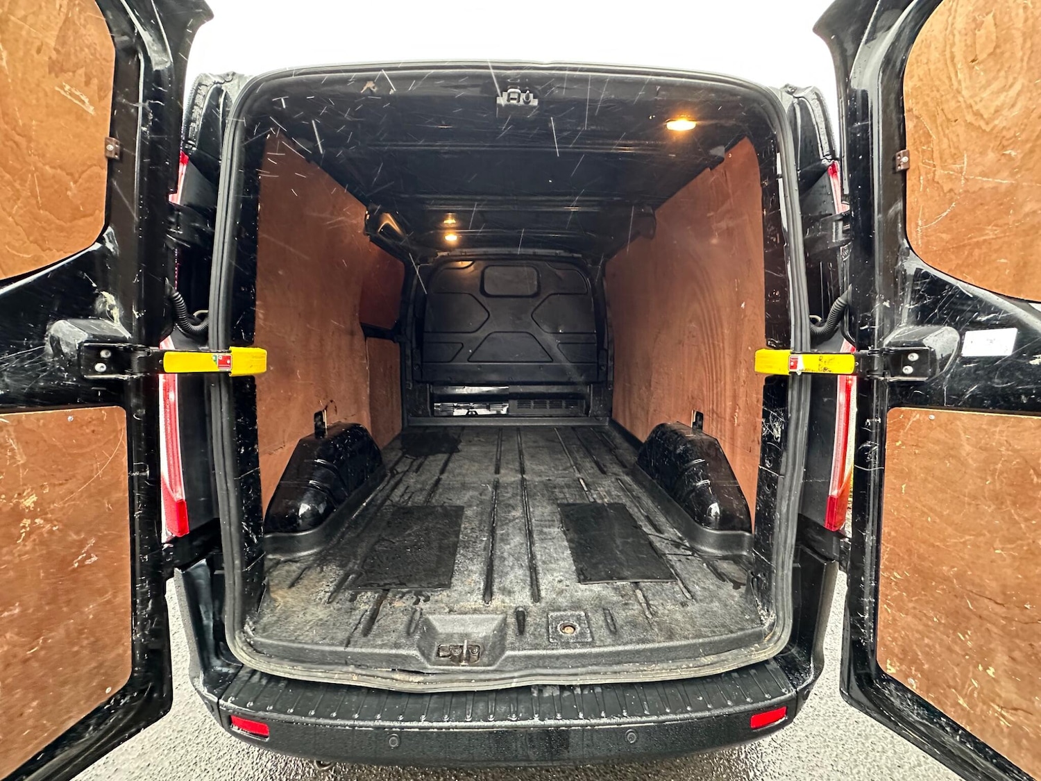 Used Ford Transit Custom for sale - 76802406: Photo 3