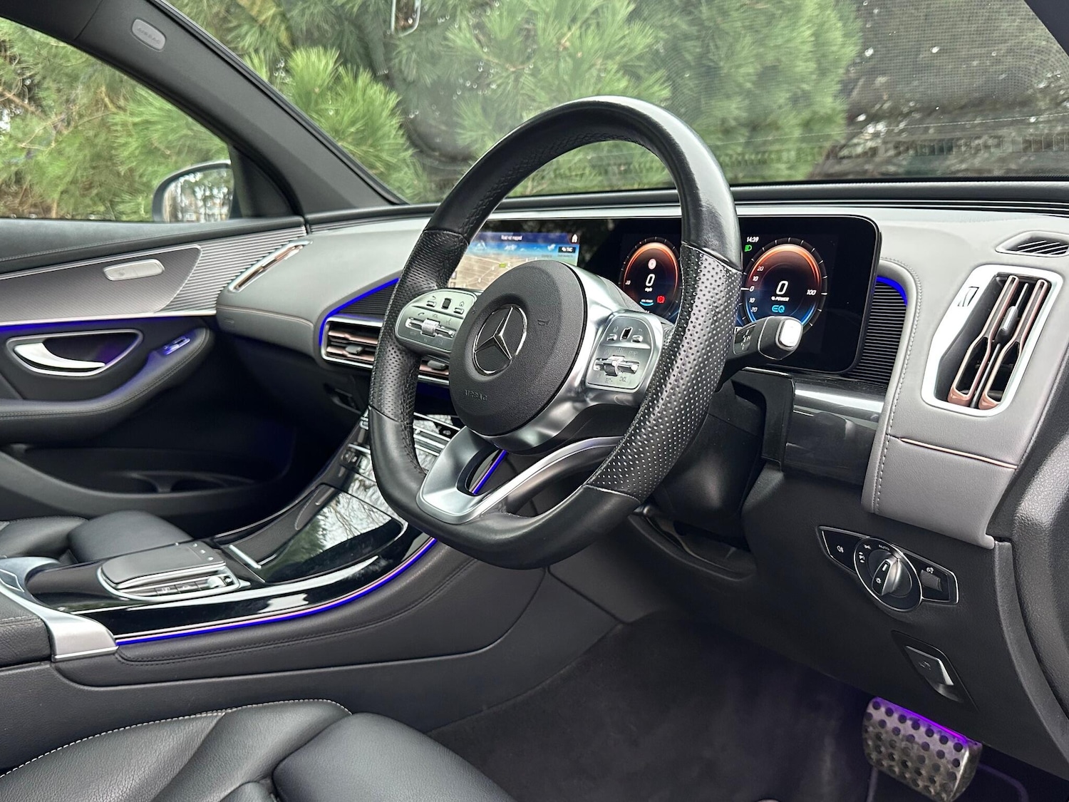 Used Mercedes-Benz EQC 2023 for sale - 77144336: Photo 5