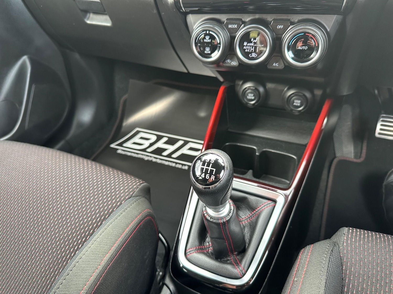 Used Suzuki Swift 2018 for sale - 77396627: Photo 18