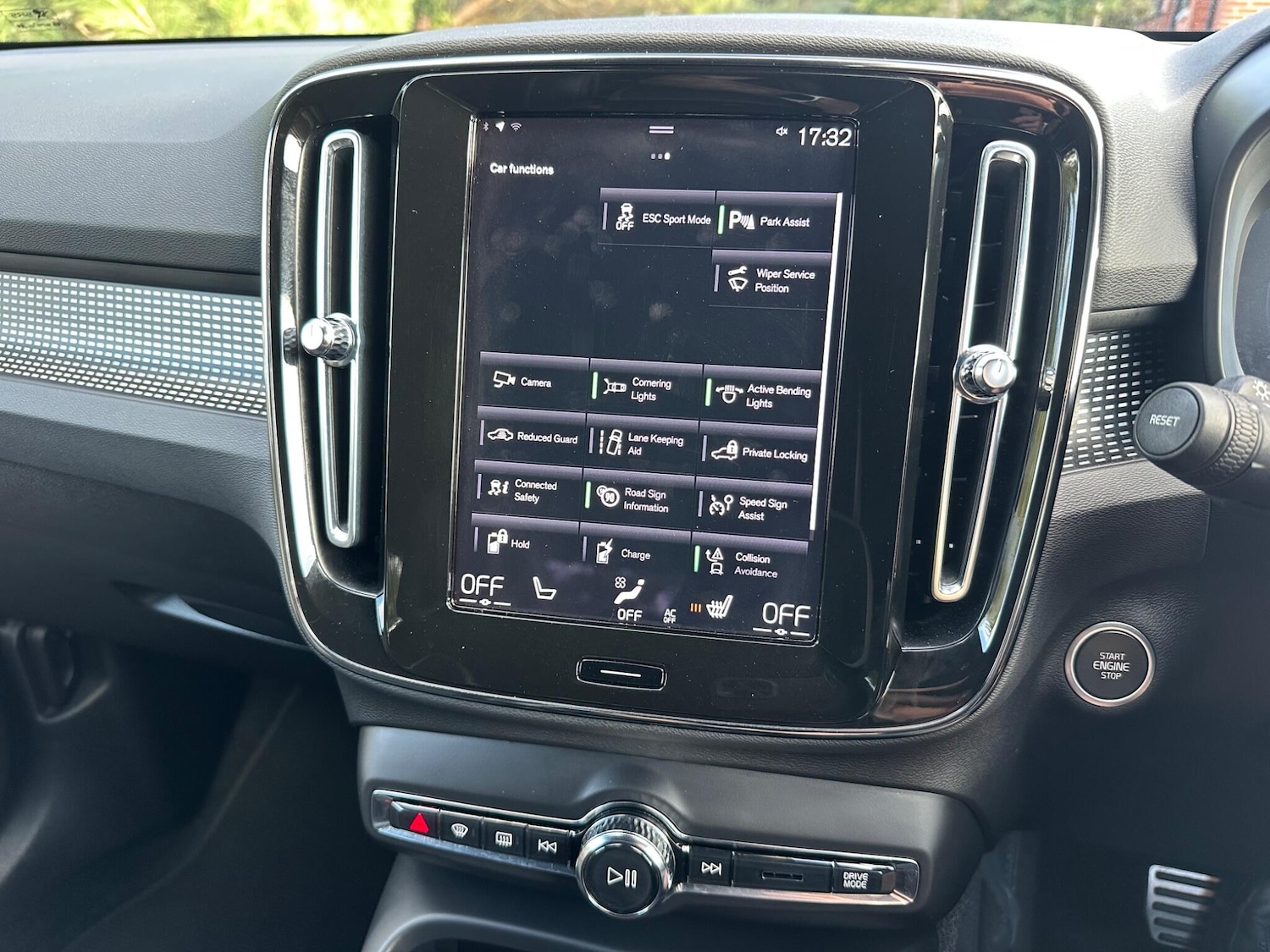 Used Volvo XC40 2022 for sale - 76801066: Photo 18