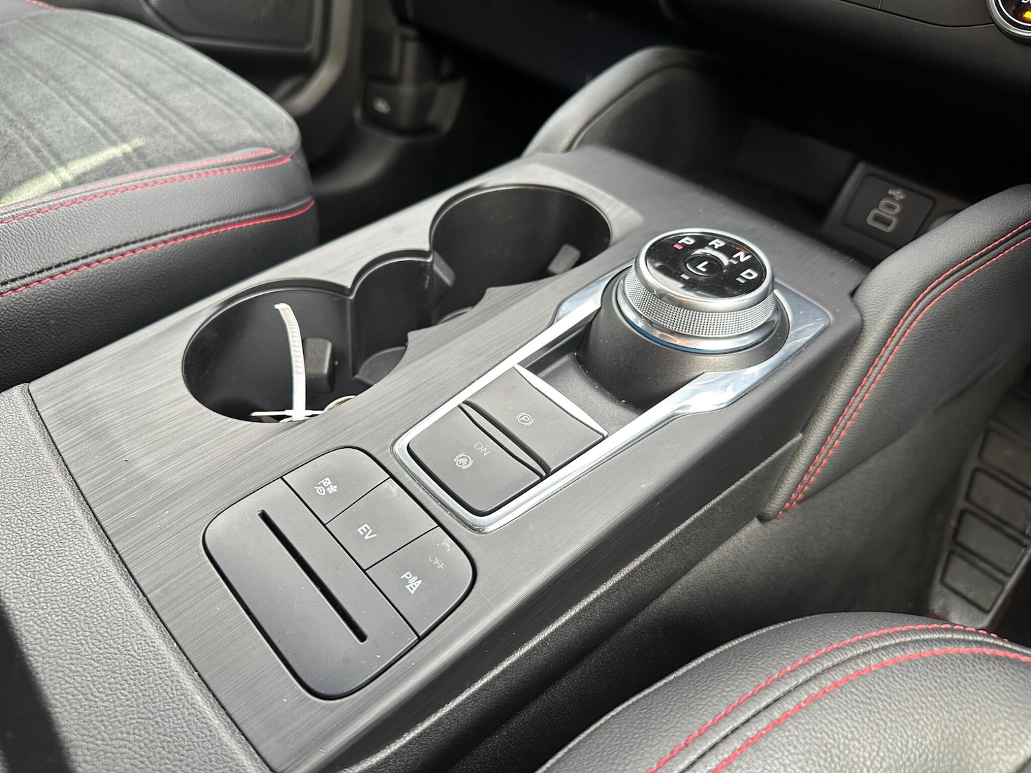 Used Ford Kuga 2022 for sale - 76800931: Photo 21