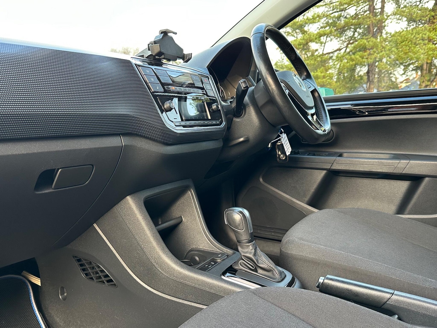 Used Volkswagen up! 2021 for sale - 76936196: Photo 22