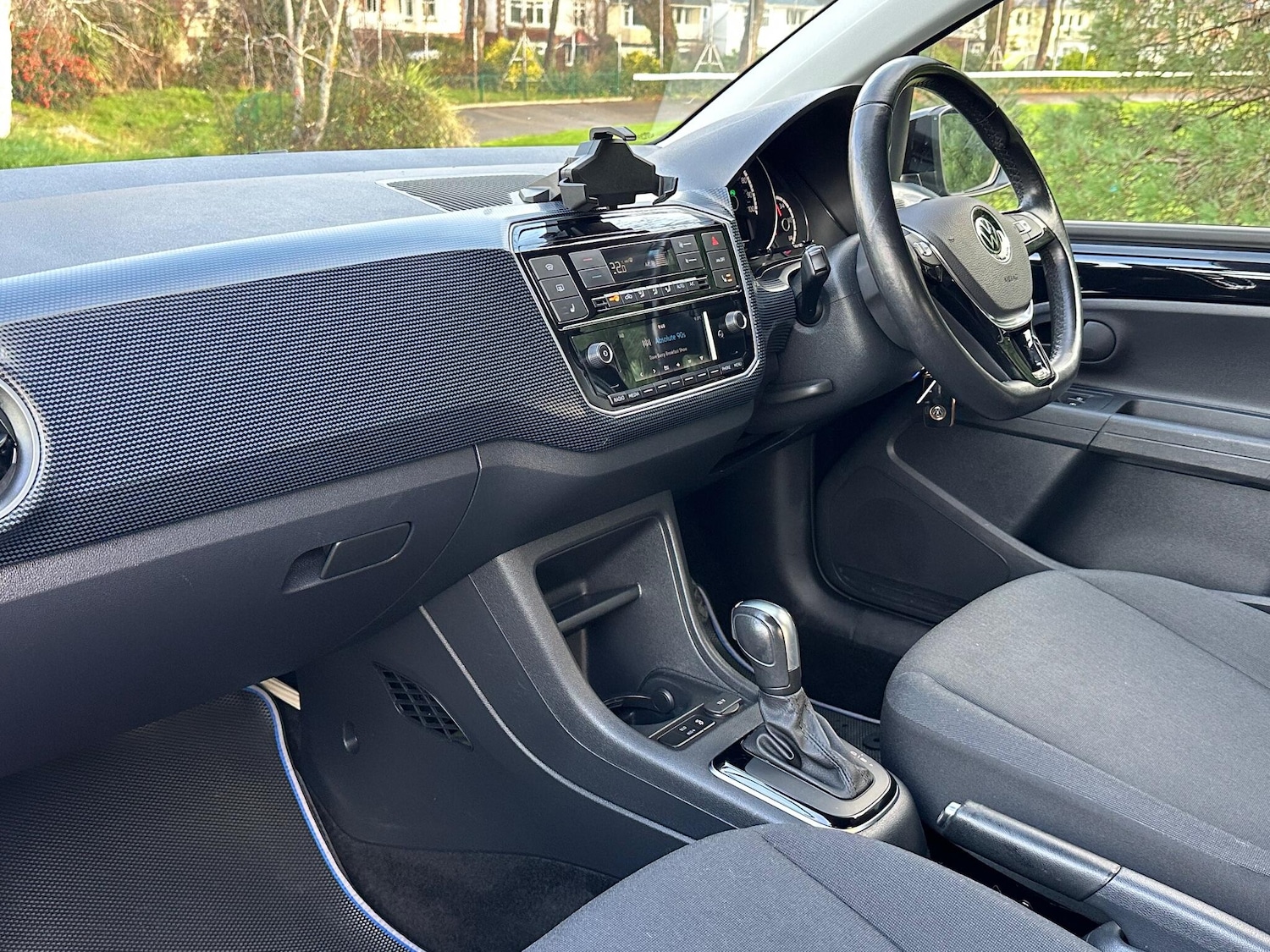 Used Volkswagen up! 2021 for sale - 76936196: Photo 27