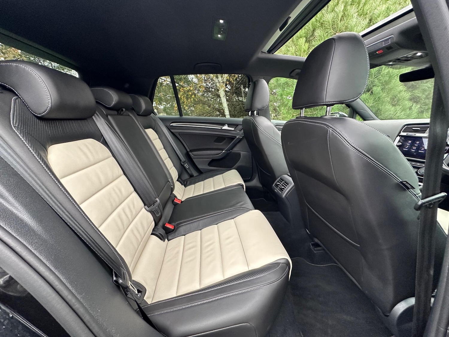 Used Volkswagen Golf 2020 for sale - 76800832: Photo 7