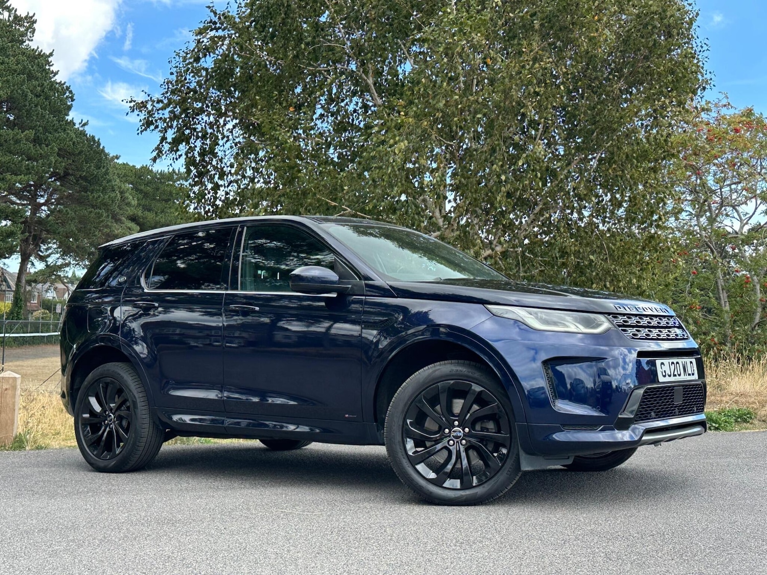 Used Land Rover Discovery Sport 2020 for sale - 76801071: Photo 1