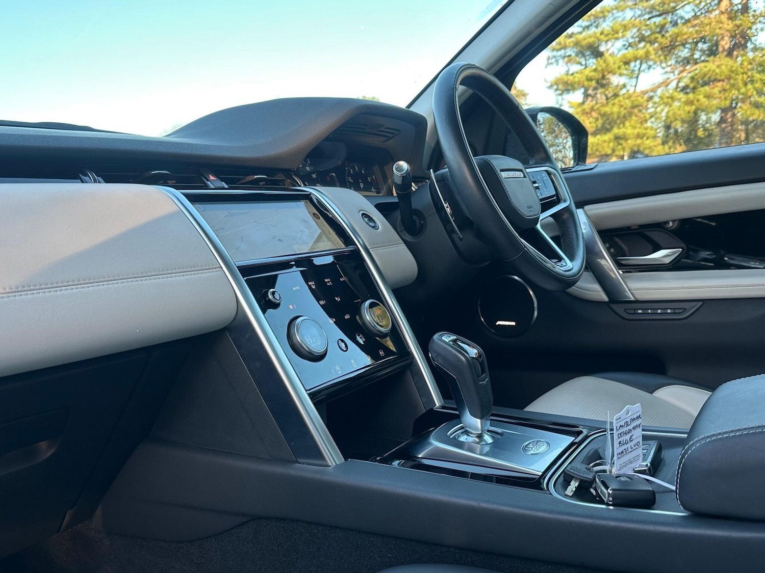 Used Land Rover Discovery Sport for sale - 76802352: Photo 28