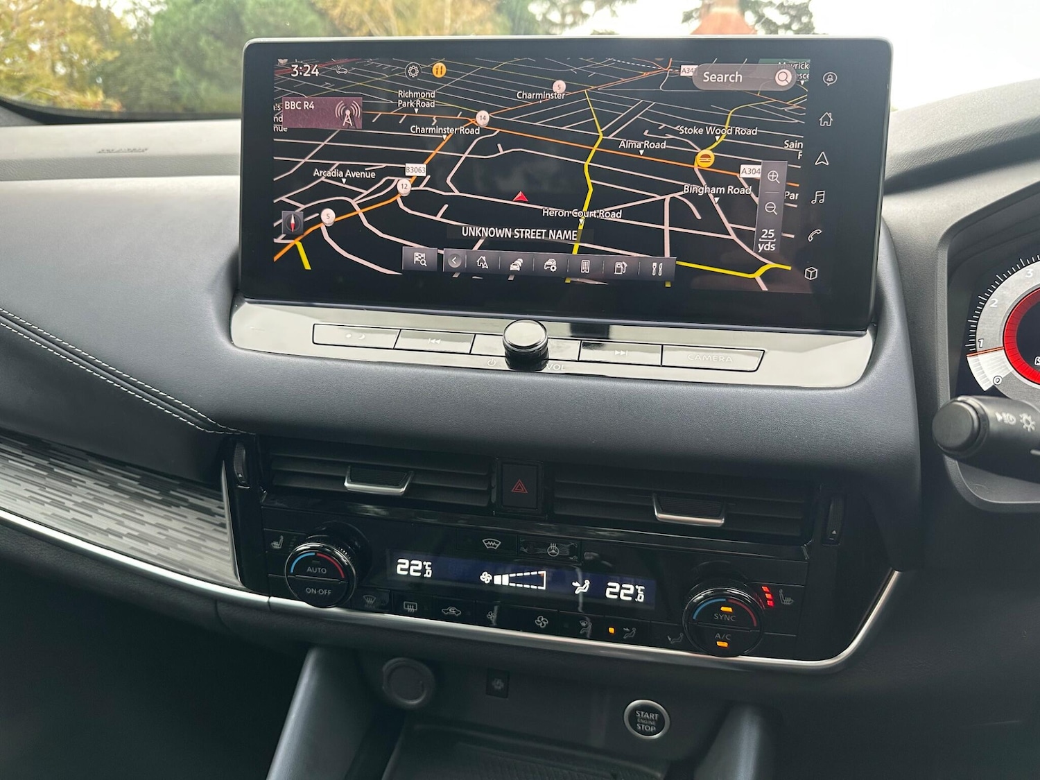 Used Nissan Qashqai for sale - 76802439: Photo 28