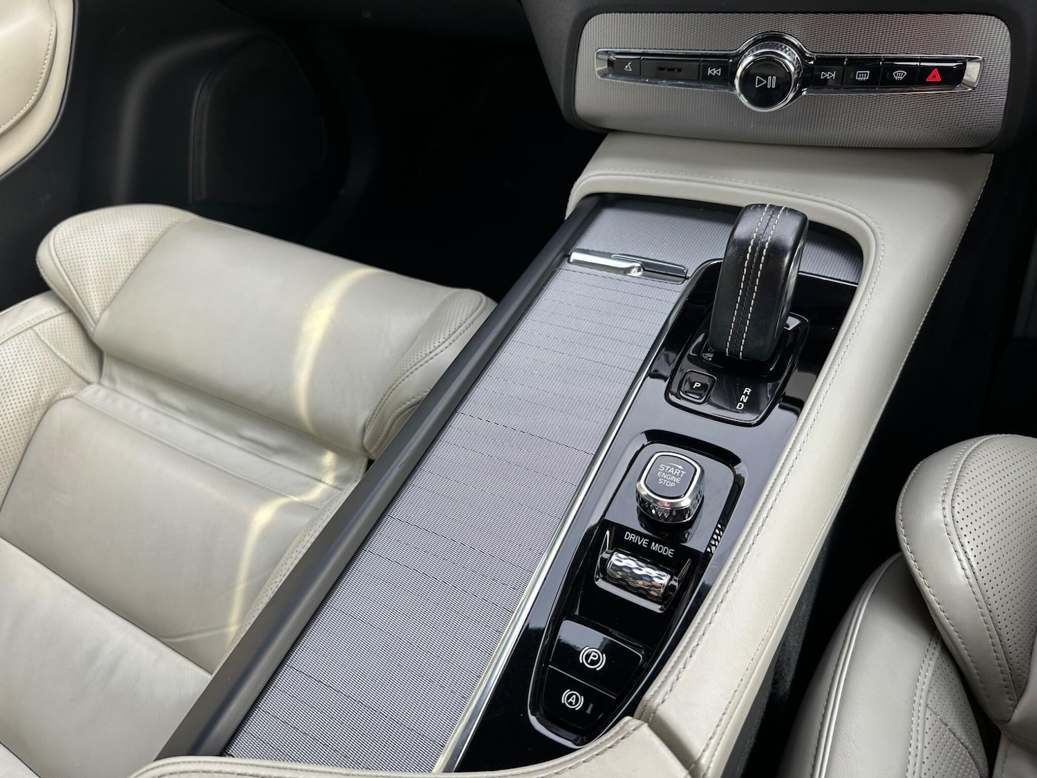 Used Volvo XC90 2020 for sale - 76786883: Photo 19