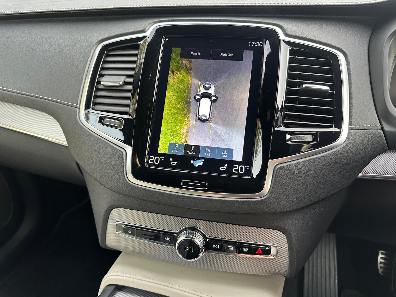 Used Volvo XC90 2020 for sale - 76786883: Photo 21