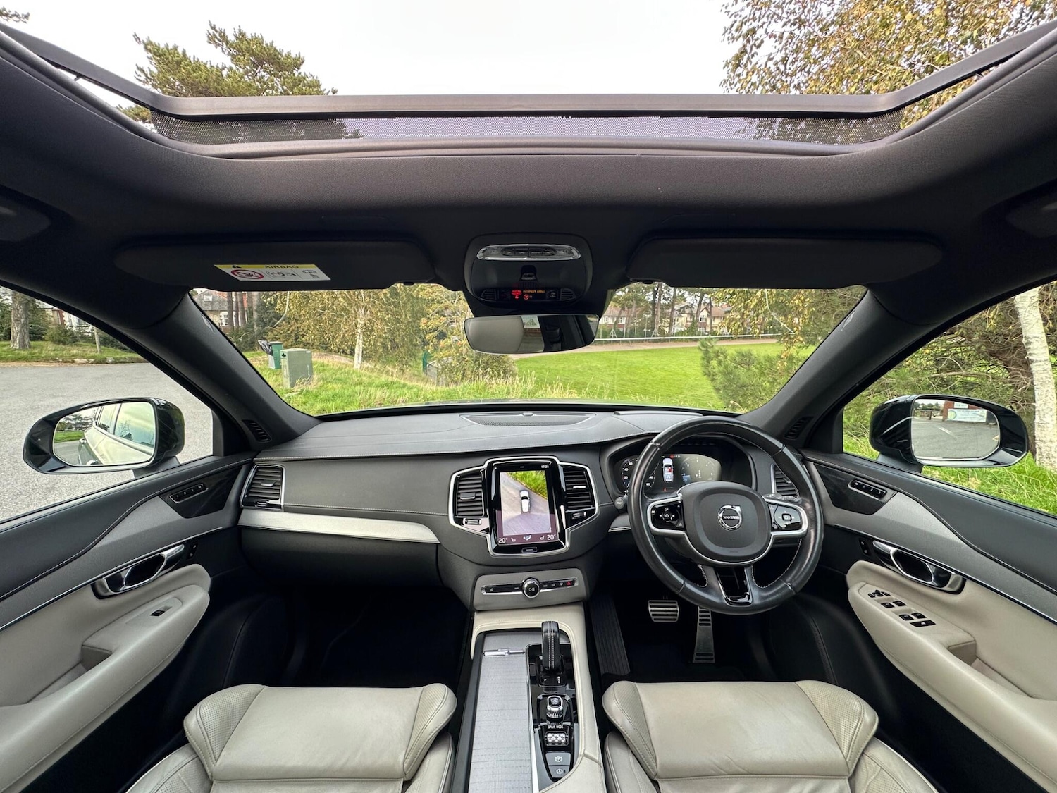 Used Volvo XC90 2020 for sale - 76786883: Photo 3