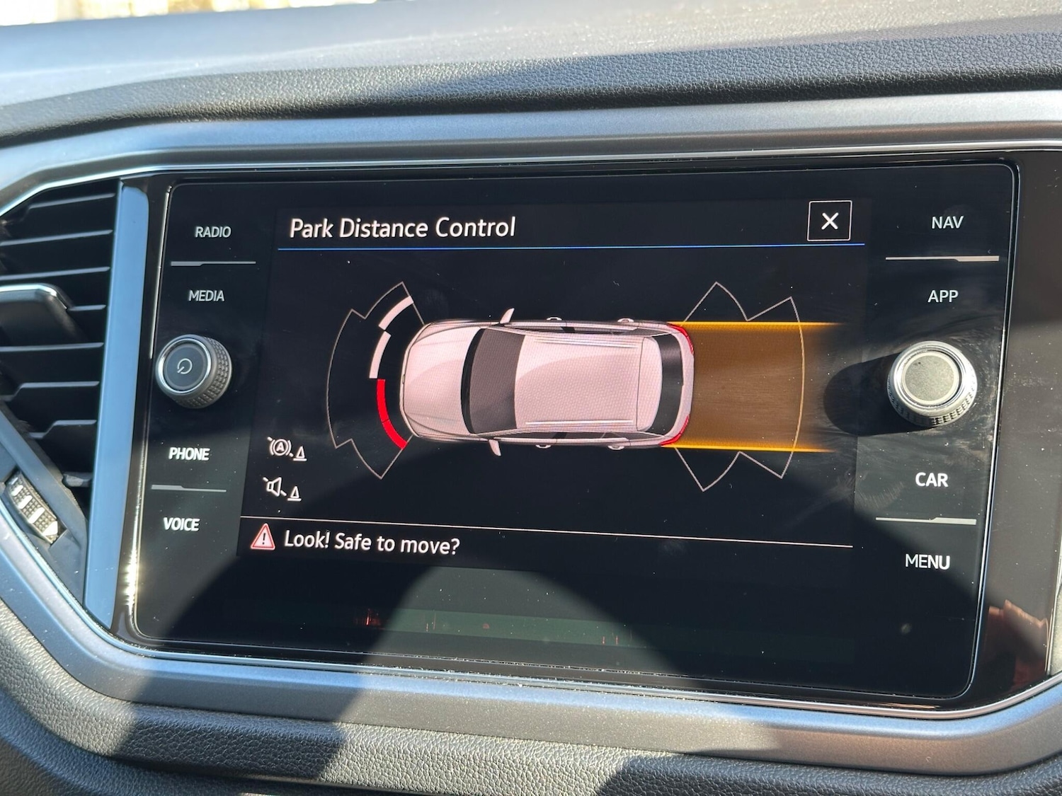 Used Volkswagen T-Roc 2021 for sale - 76800938: Photo 28